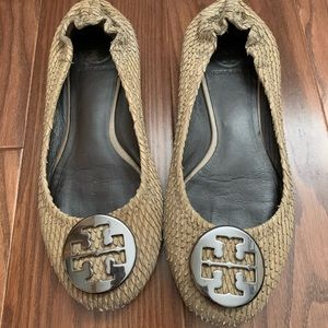 Preowned Tory Burch python flats size 7